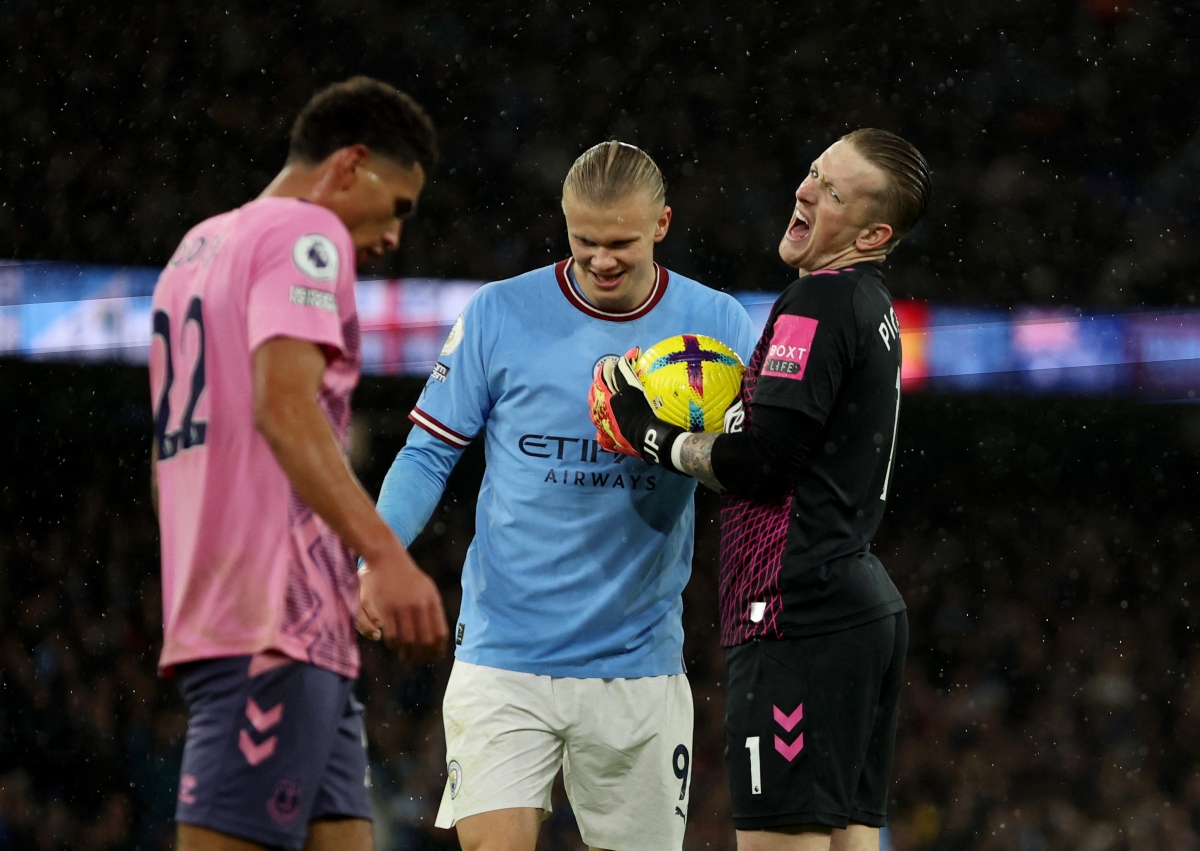 Haaland ghi bàn, Man City vẫn sảy chân trước Everton